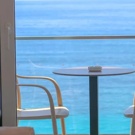 Emily'S Hotel Himare Exterior photo